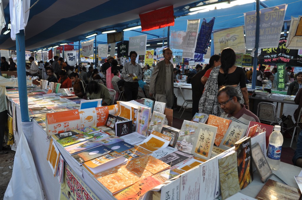 Kolkata_Book_Fair_2010_4354